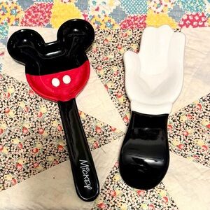 Disney Mickey Mouse Spoon Rest Set. Set of 2